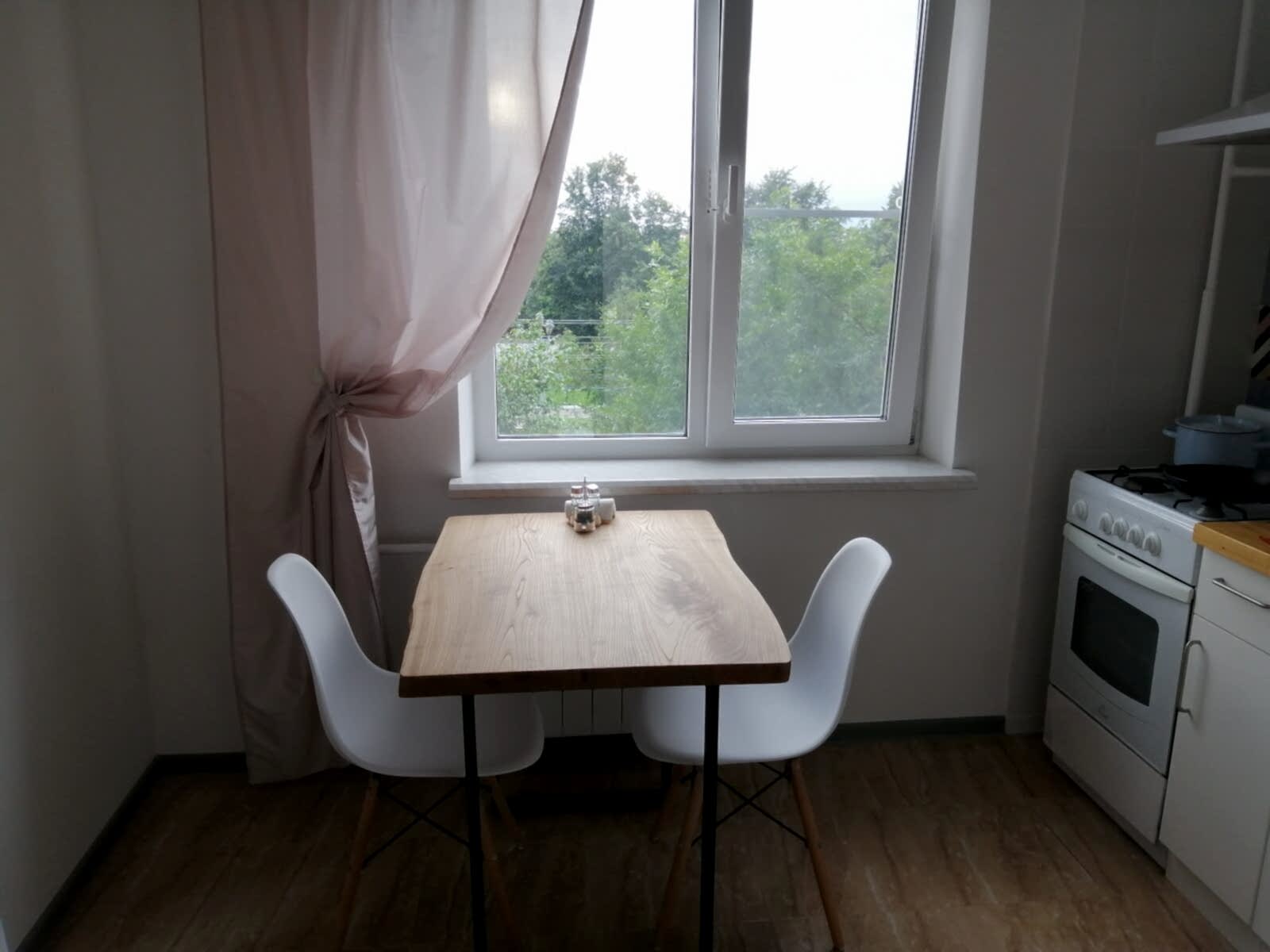 стол в стиле лофт