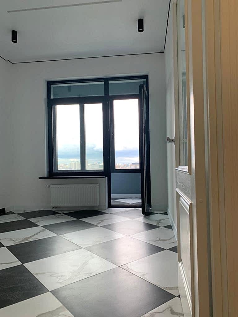 шахматный пол на кухне