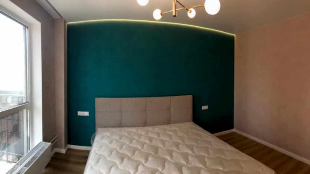 интерьер с помощью капризного оттенка